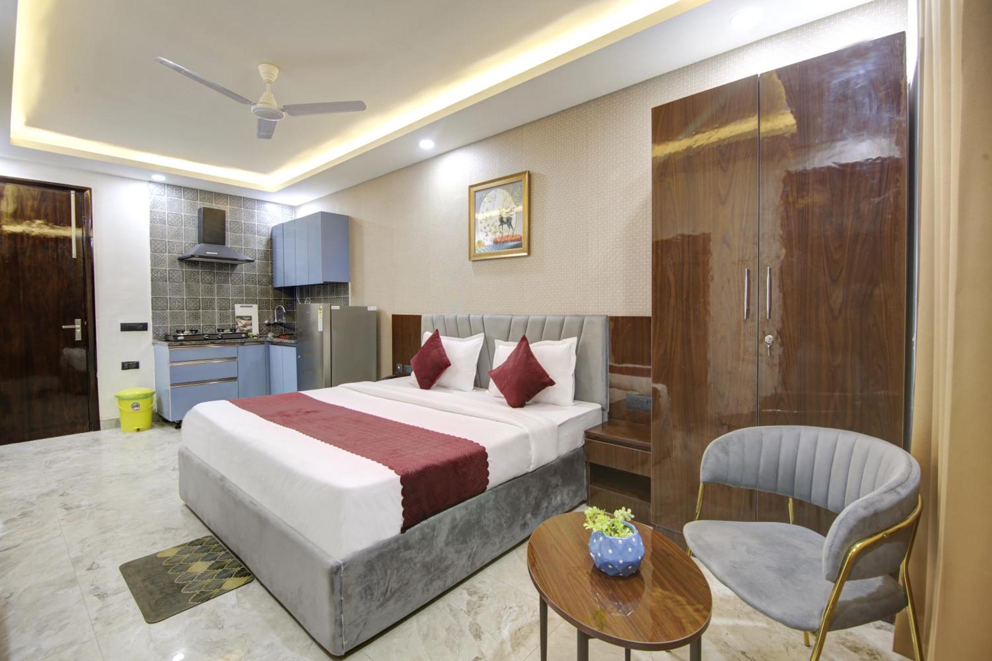 Limewood Stay - Millennium Huda City Center Gurgaon Exterior photo