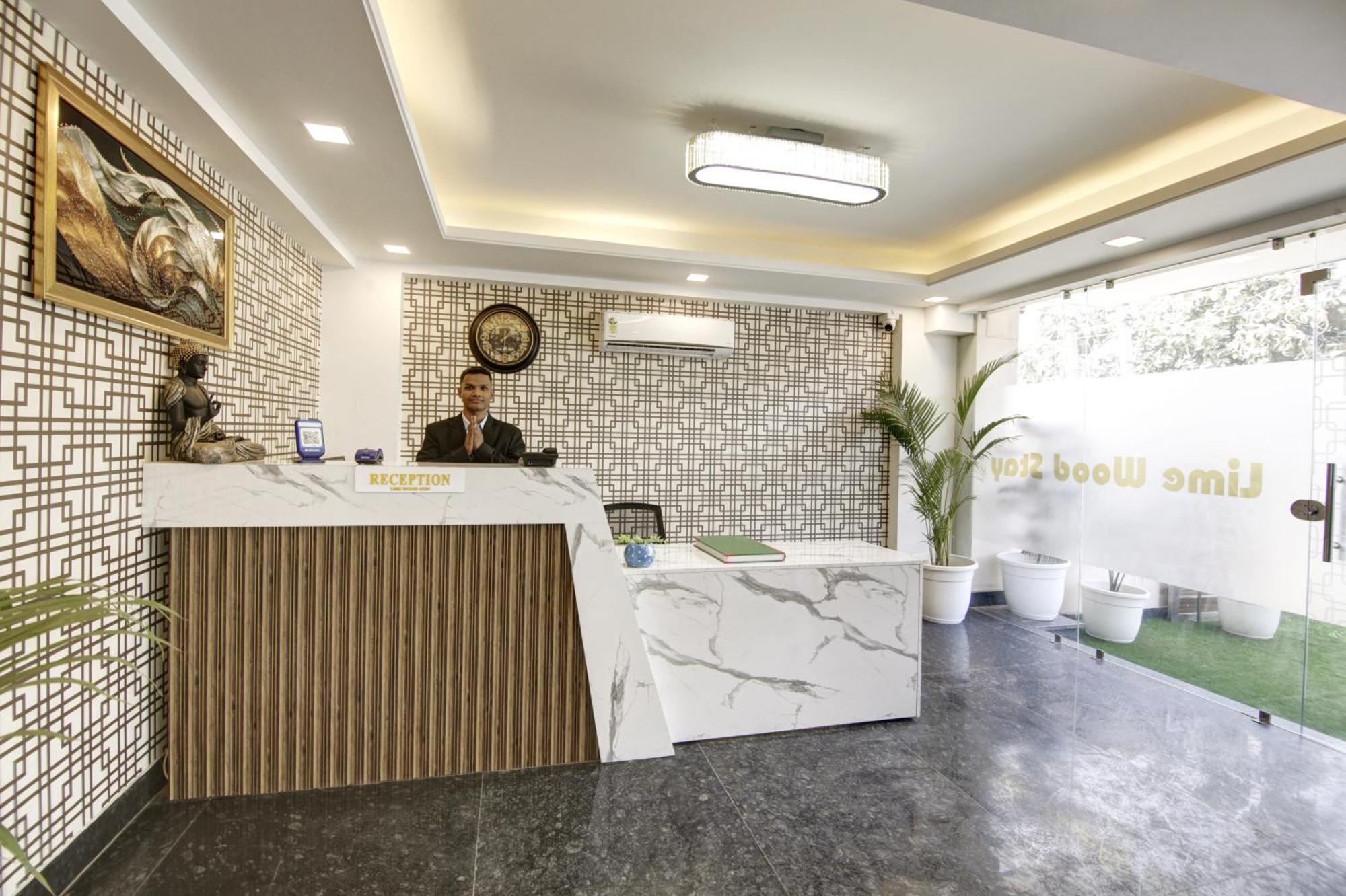 Limewood Stay - Millennium Huda City Center Gurgaon Exterior photo