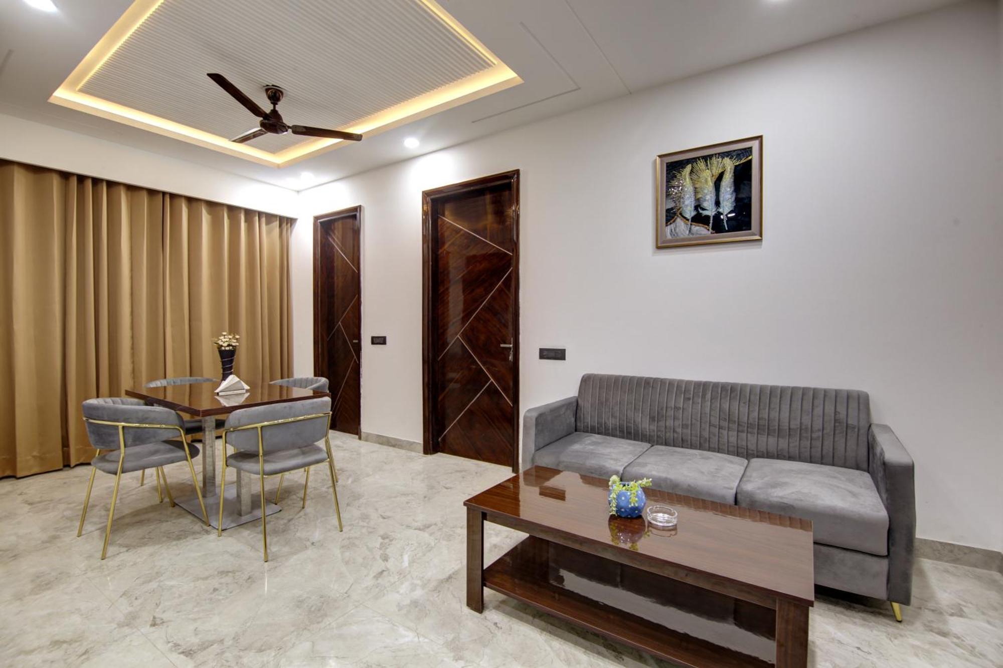 Limewood Stay - Millennium Huda City Center Gurgaon Exterior photo